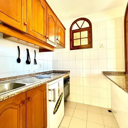 Apartment Apartment With Ocean Views And Huge Pool In San Eugenio Alto Costa Adeje (Tenerife)