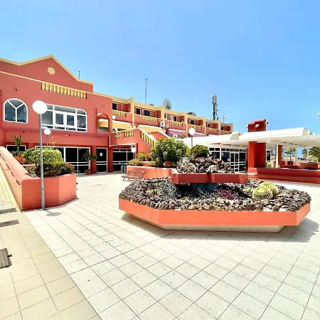 Lägenhet Apartment With Ocean Views And Huge Pool In San Eugenio Alto Costa Adeje (Tenerife)