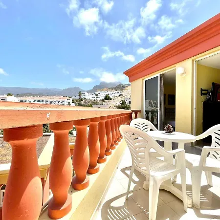 Apartment With Ocean Views And Huge Pool In San Eugenio Alto Costa Adeje (Tenerife)