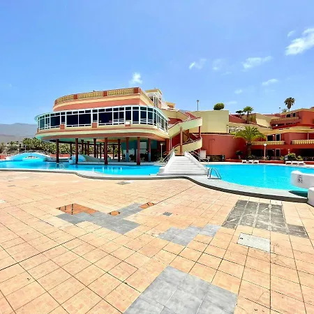 Apartment With Ocean Views And Huge Pool In San Eugenio Alto Costa Adeje (Tenerife)