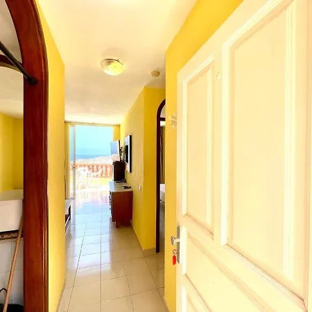 Apartment Apartment With Ocean Views And Huge Pool In San Eugenio Alto *